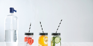 Check Out the 8 Note-Worthy Benefits of Using Glass Tumblers